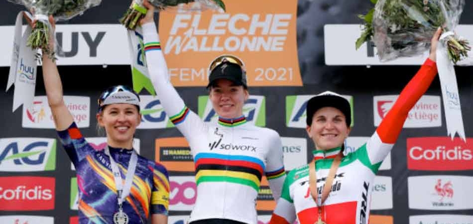 Anna van der Breggen conquista la settima Flèche Wallonne consecutiva