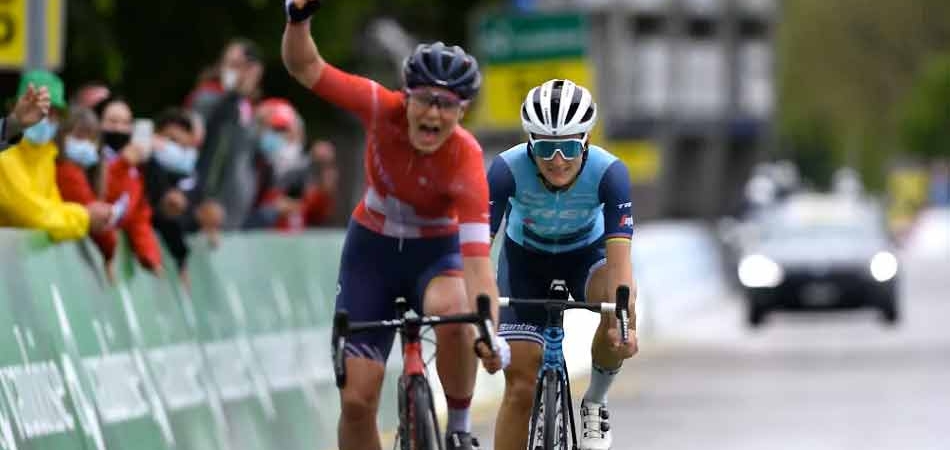 Tour de Suisse Women: Elise Chabbey castiga Elizabeth Deignan