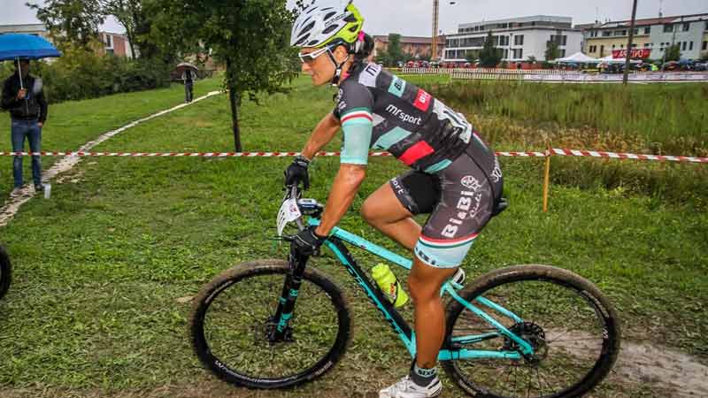 Mountain-bike: Alessandra Teso (Sorriso bike team) mattatrice della quarta prova del 29° trofeo d'autunno